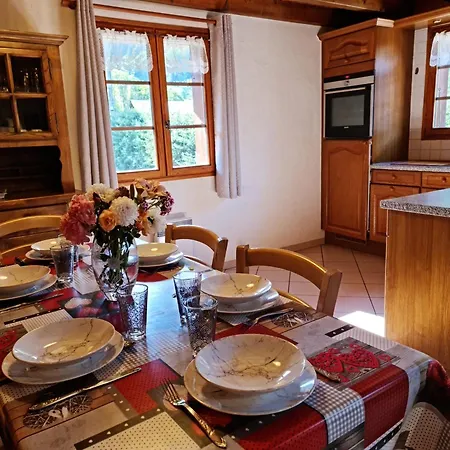 Genepi Apartment *